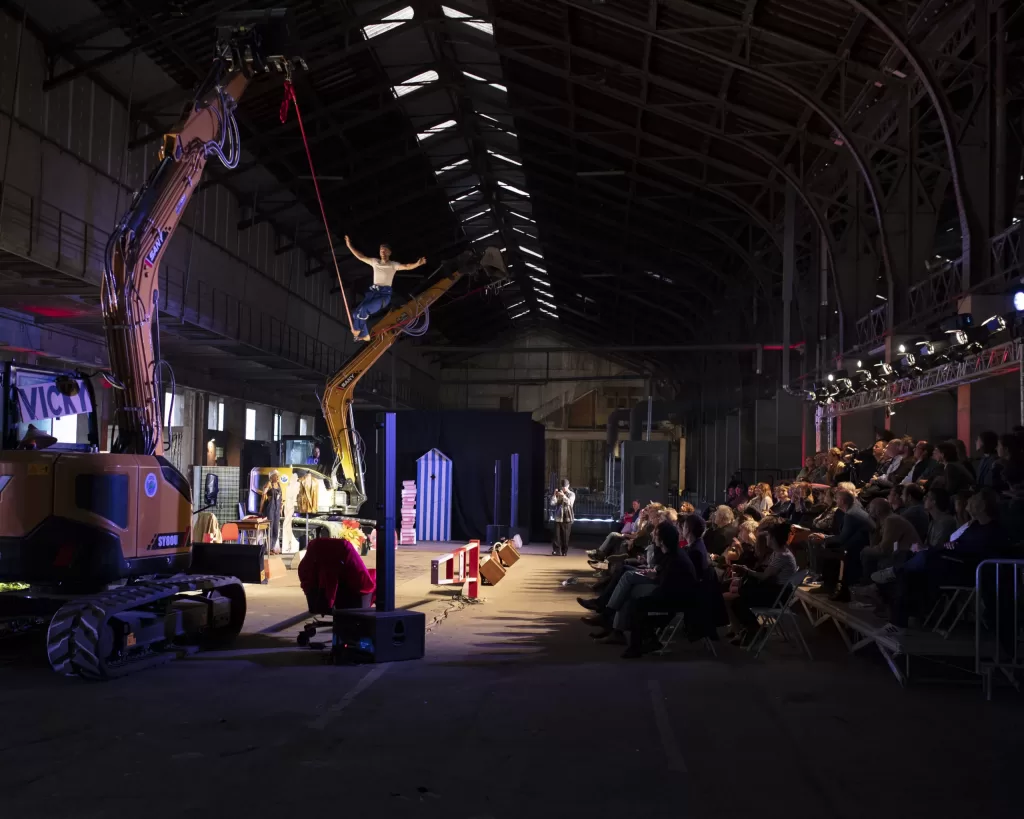 Extrait de En attendant Vicky…La fabrique de la ville